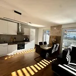 Alpin Apartman *